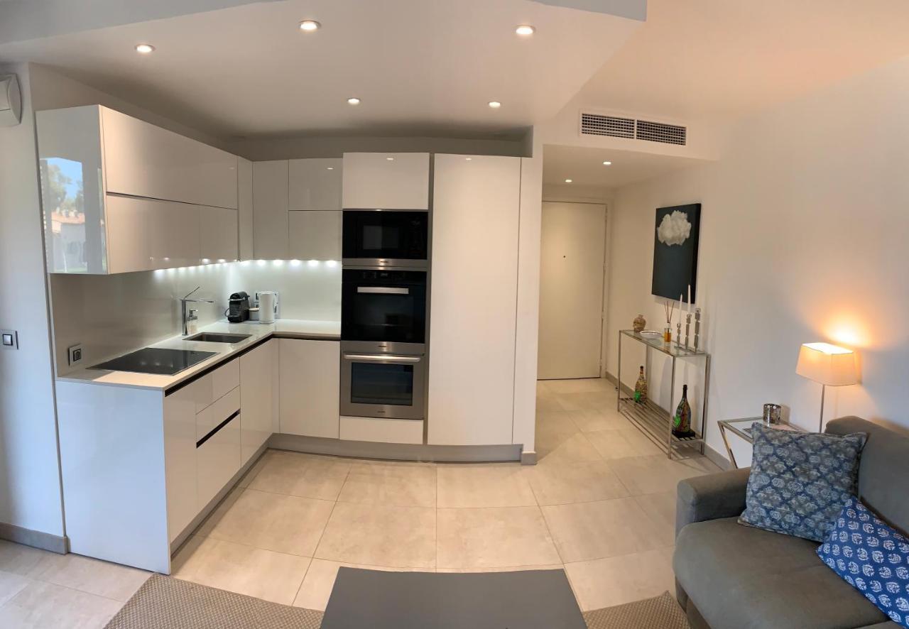 Exclusive Resort Apartments With Parking Saint-Tropez Exterior photo